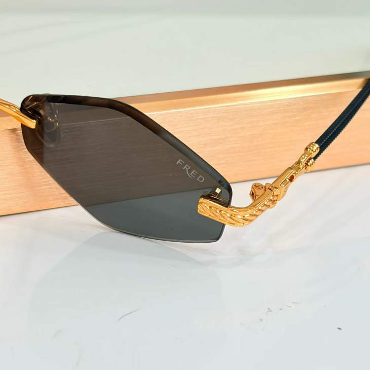 Picture of Fred Sunglasses _SKUfw80442222fw